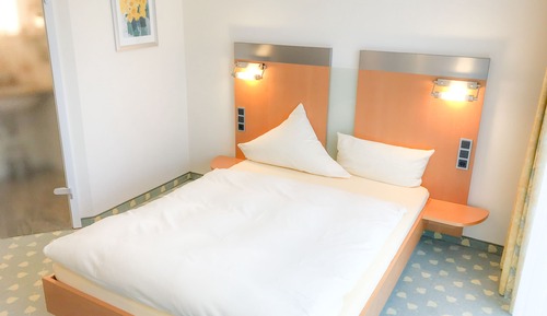 Deluxe Single Room