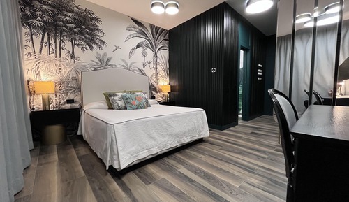 Superior Room, 1 Queen Bed