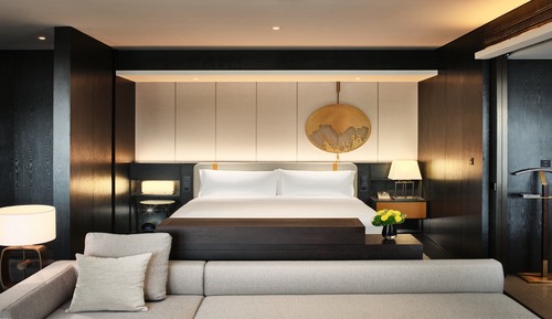 1 King Bed Junior Suite