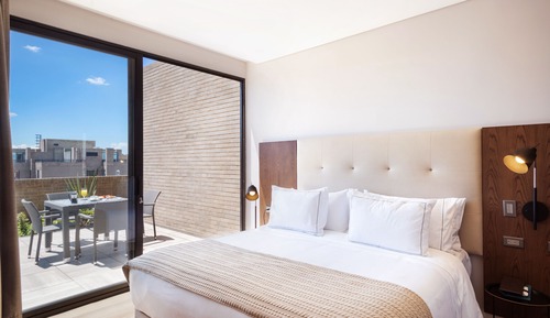 Superior Penthouse
