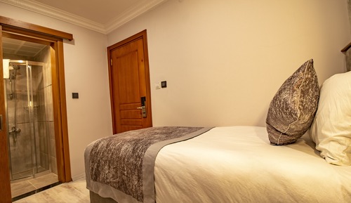 Economy Single Room (No Window)