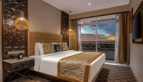Deluxe Suite, 1 Double Bed, Kitchenette