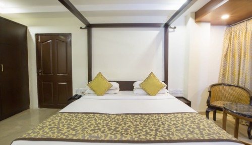 Royal Studio Suite