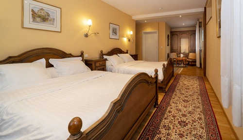Comfort Triple Room