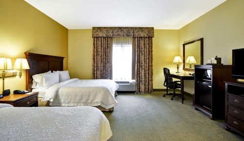 Two Queen Beds, Non-Smoking, Accessible