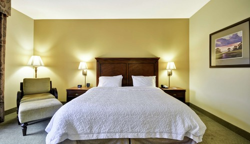 One King Bed, Non-Smoking