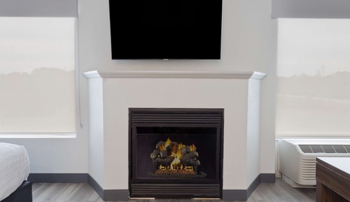 Suite, 1 King Bed, Non Smoking, Fireplace