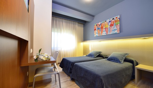 Double Room (with extra bed, child)