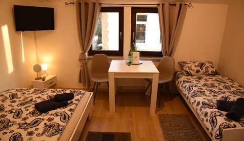 Triple Room (Grimm)
