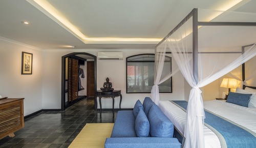 Suite Rooms with Private Balcony - Free Pick Up