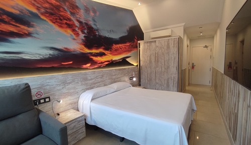 Deluxe Triple Room