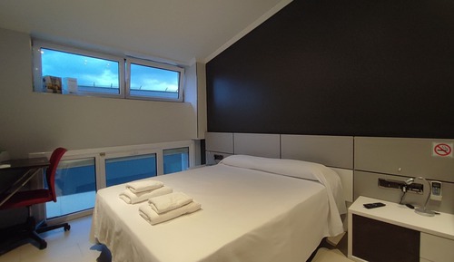 Double Room Single Use