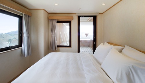 Unkai Suite