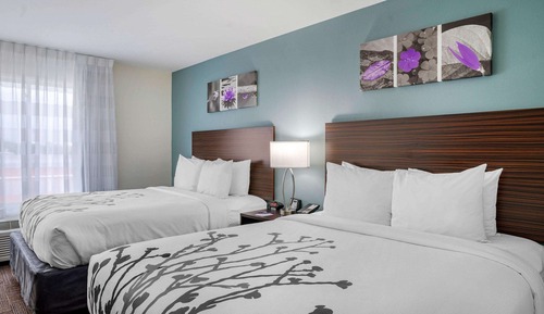 Room, 2 Queen Beds, Accessible, Non Smoking