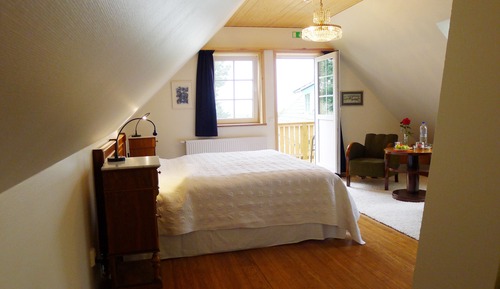 Deluxe Double or Twin Room, Balcony, Garden View