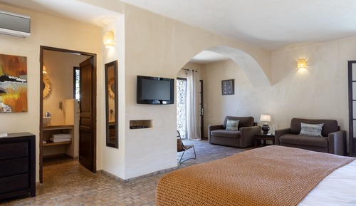 CASA PIETRA