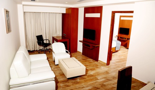 Presidential Suite, 1 Bedroom, Smoking, City View