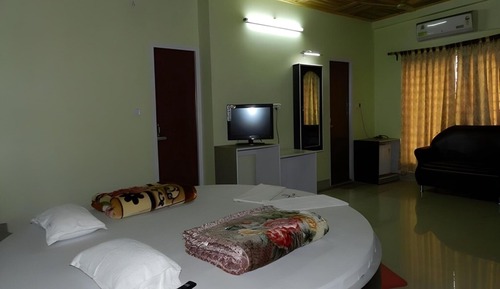 Exclusive Room, City View