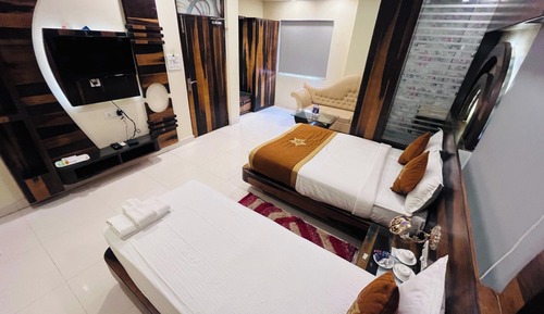 Superior Room, City View