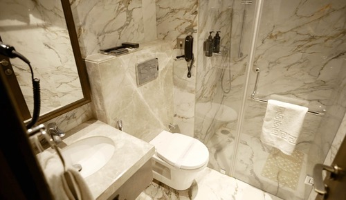 Premium Room, City View