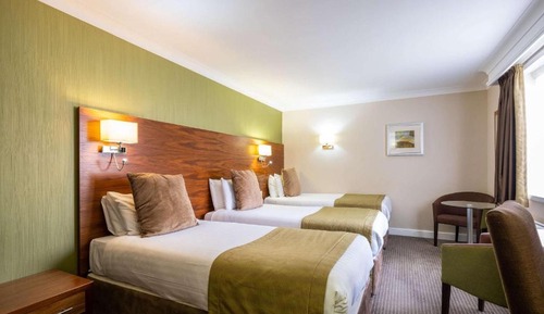 Premium Room, 3 Twin Beds, Non Smoking