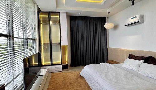 Economy Apartment, Balcony, City View