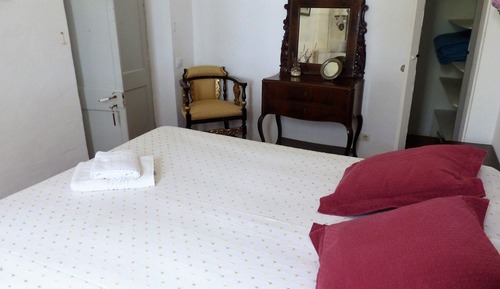 Double Room (Exterior Bathroom)