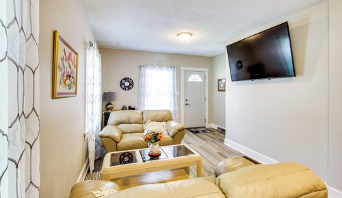 House (3 Bedrooms)