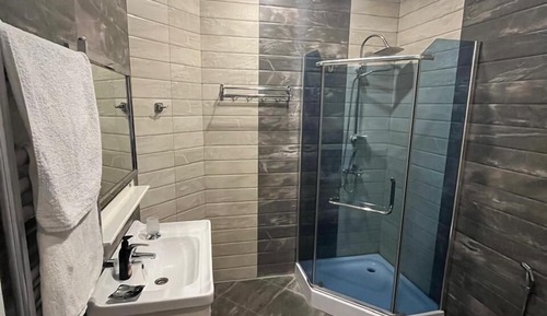Twin Room, City View