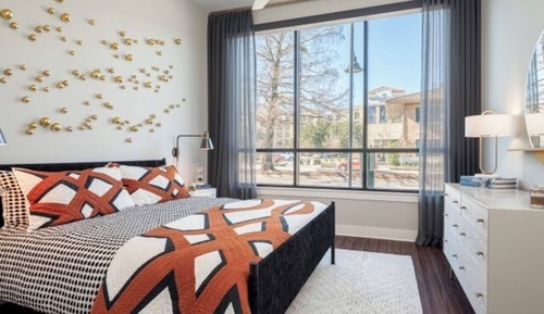 Signature Condo, 2 Bedrooms