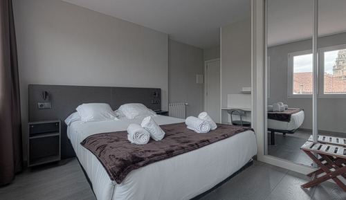 Superior Double Room, City View
