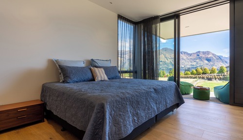 Luxury Villa, 6 Bedrooms, Lake View
