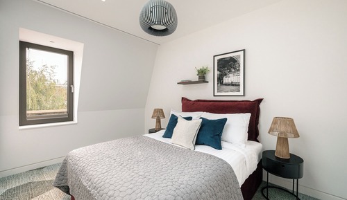 Superior Apartment