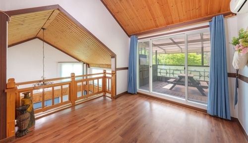 Basic Room, 2 Bedrooms (B101 (Private BBQ / Duplex))