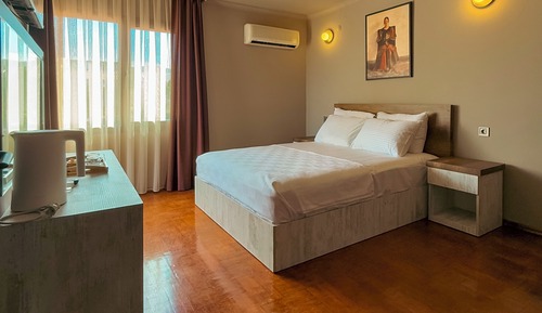 Deluxe Double Room, City View