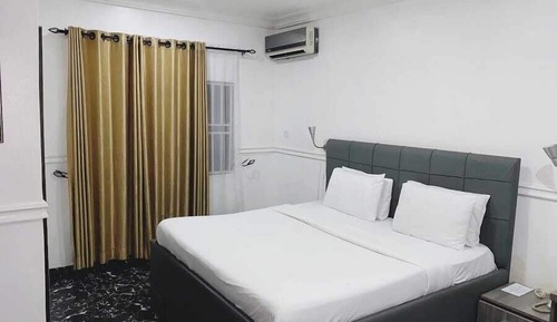Economy Room, Balcony, City View