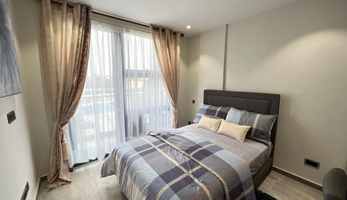 Deluxe Studio Suite