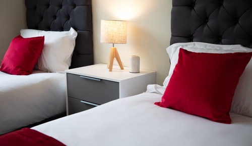 Deluxe Apartment, Private Bathroom, Valley View (Two Bedroom)
