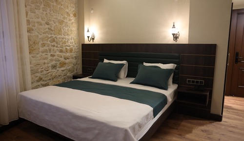 Standard Double Room, City View