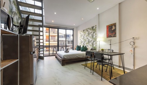 Basic Loft, City View