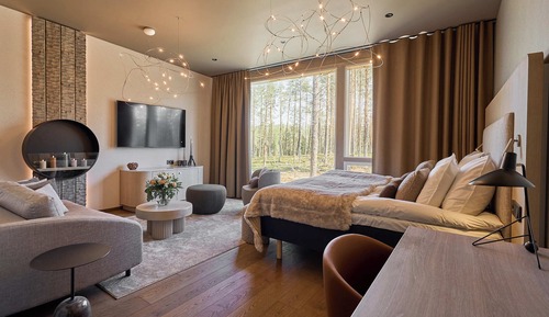 Premium Suite