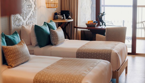 Luxury Double or Twin Room, City View