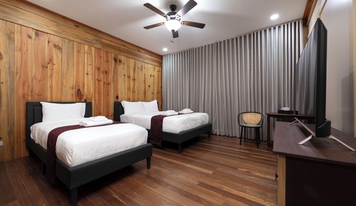 Deluxe Single Room, Garden View