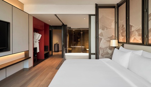 Suite, 1 Bedroom (1 King)