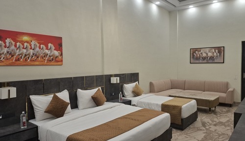 Luxury Quadruple Room