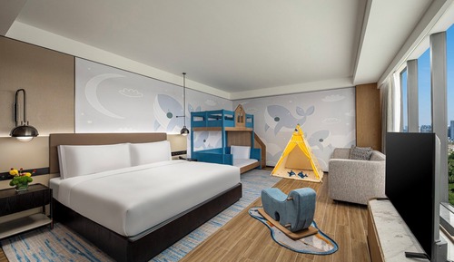 Family Room (Crowne, Kids)