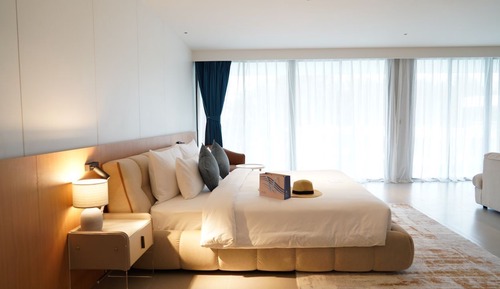 Royal Suite, 2 Bedrooms, Balcony, Sea View