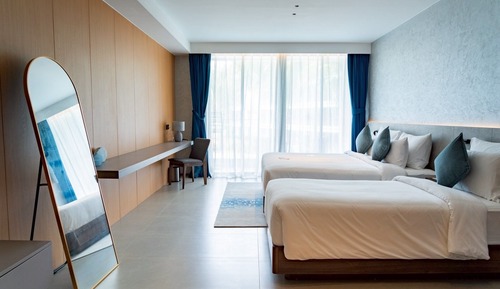 Premier Triple Room, Balcony, Sea View