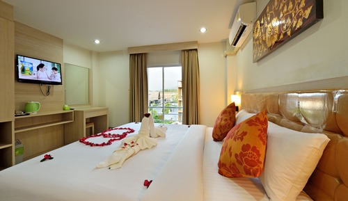 Deluxe Double Room, City View