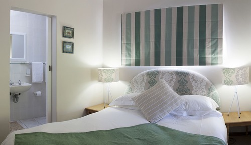 Superior Double Room (Garden Courtyard)